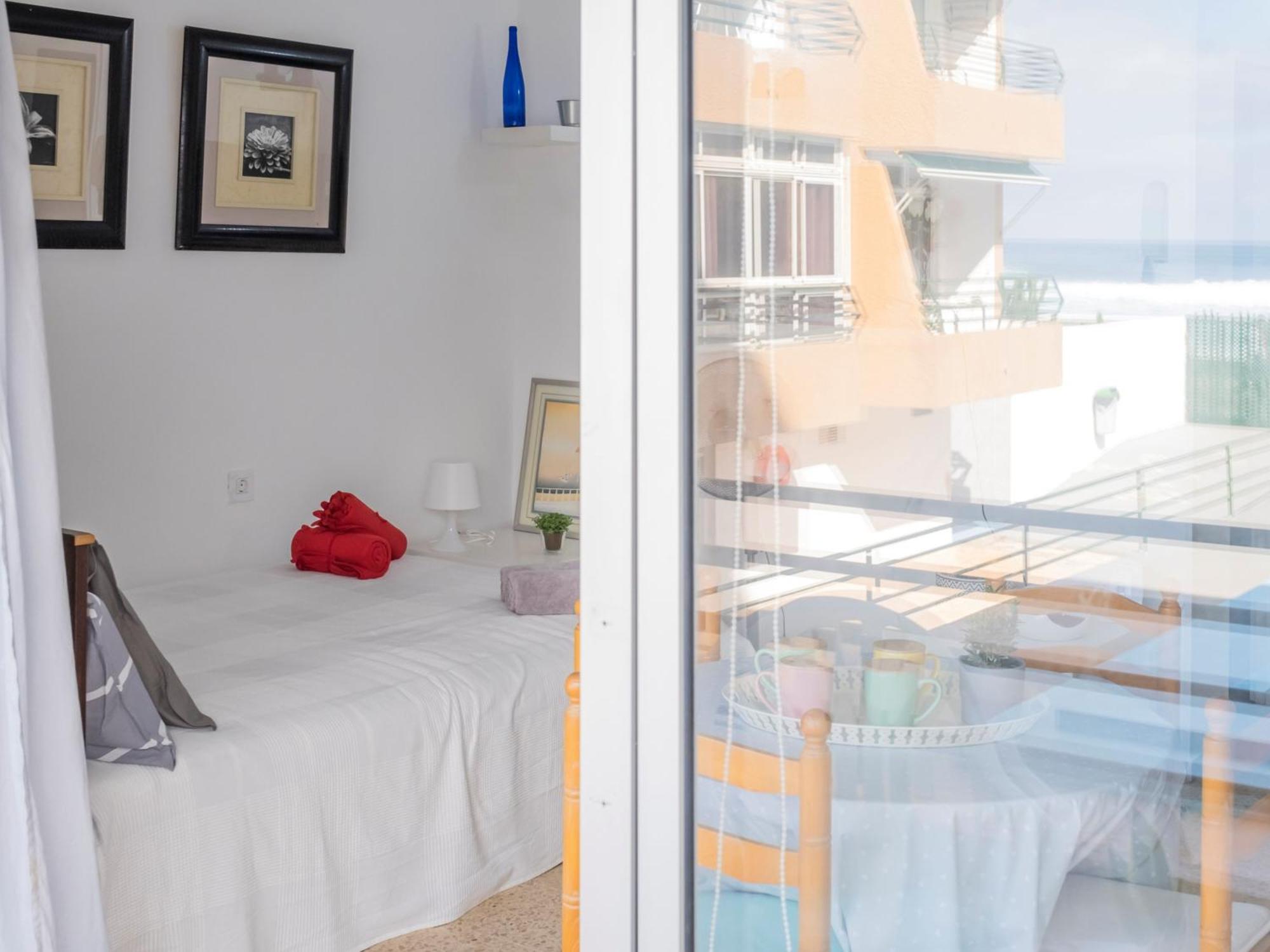 Live Punta Columbus Pool & Beach Front Punta Del Hidalgo Extérieur photo